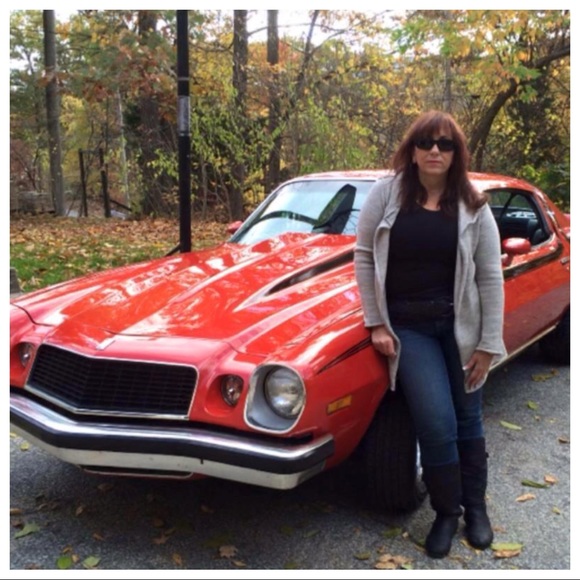 Meet the Posher - Picture 6 of 6